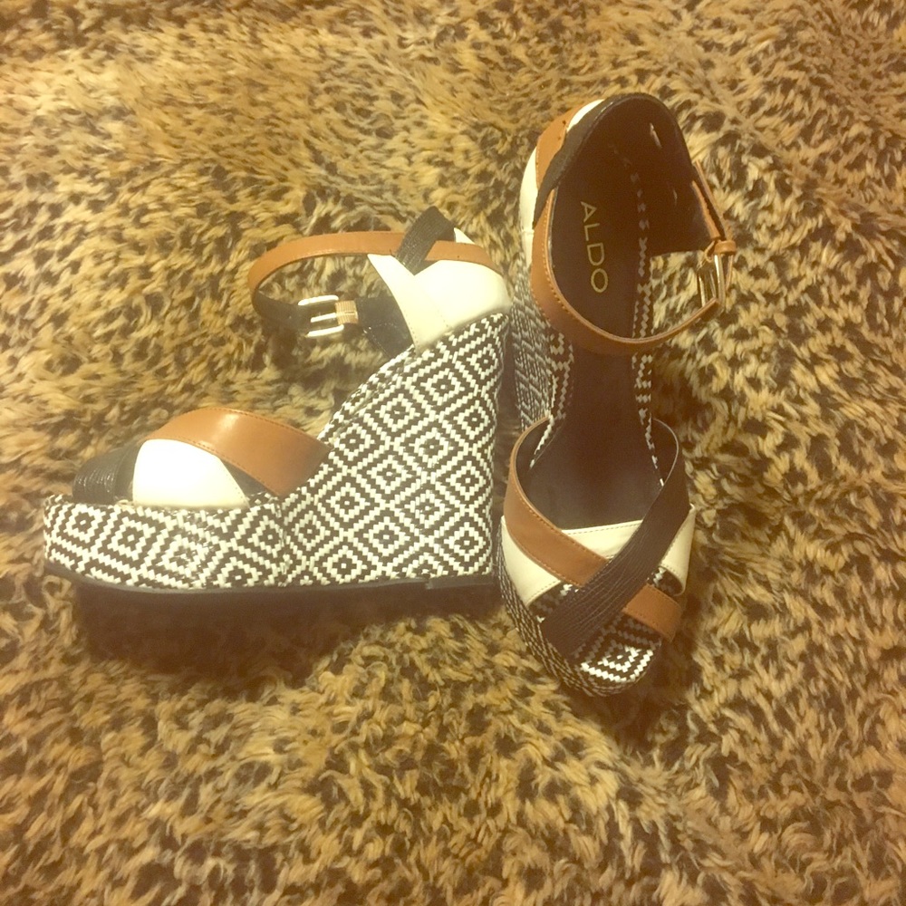 Aldo wedges